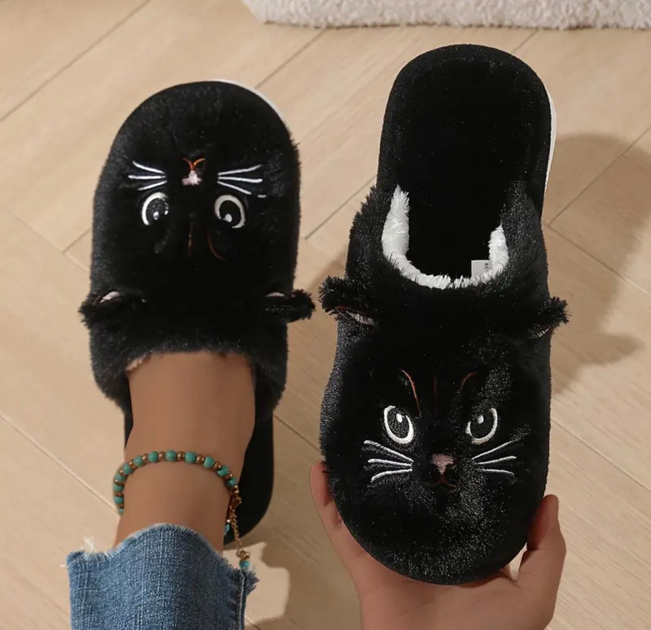 Women’s Winter Plush Cat Slippers – Soft, Warm House Shoes