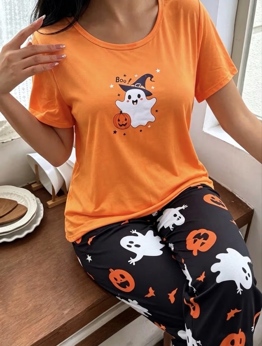 Spooky Cozy Women's Halloween Ghost & Pumpkin Loungewear Set