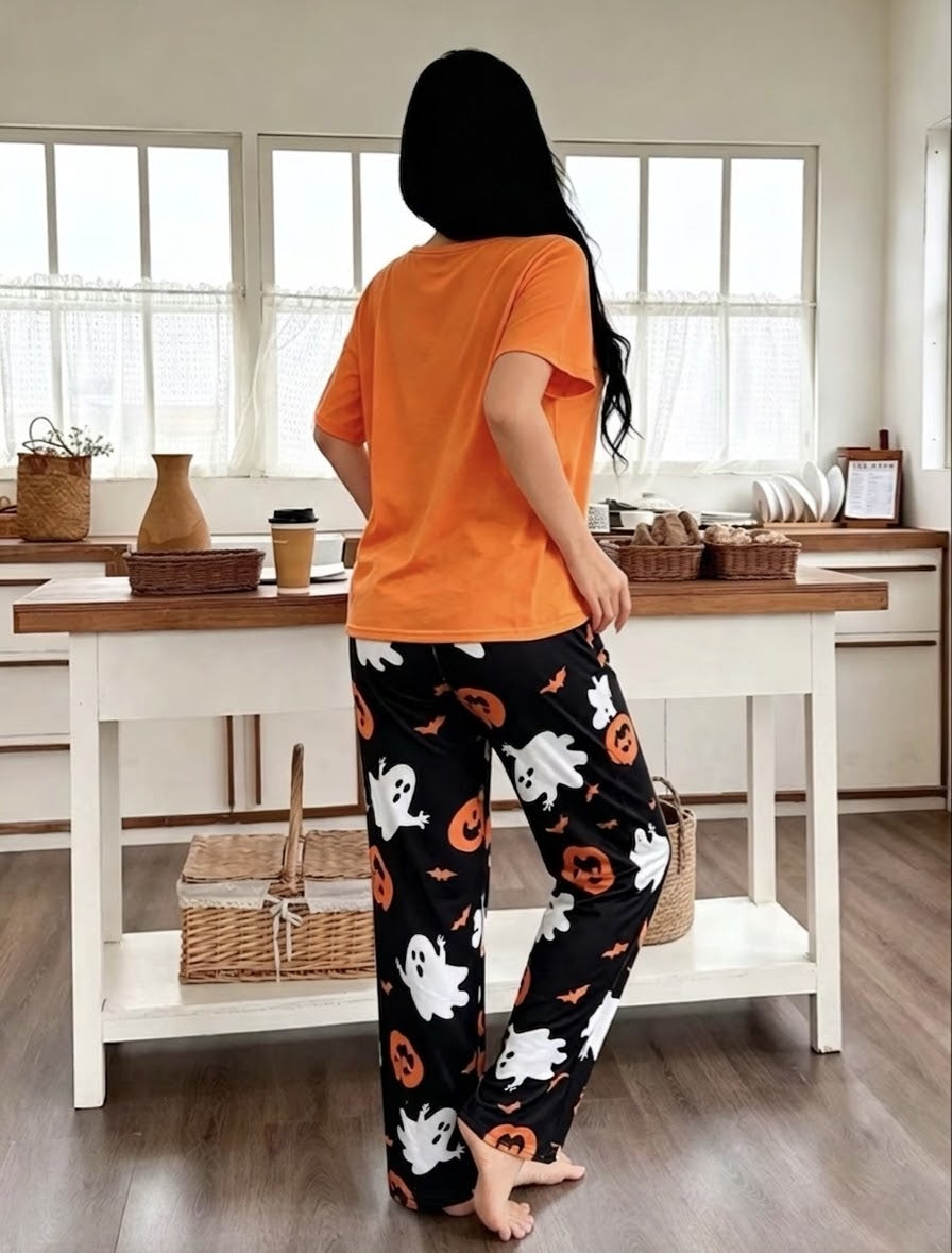 Spooky Cozy Women's Halloween Ghost & Pumpkin Loungewear Set